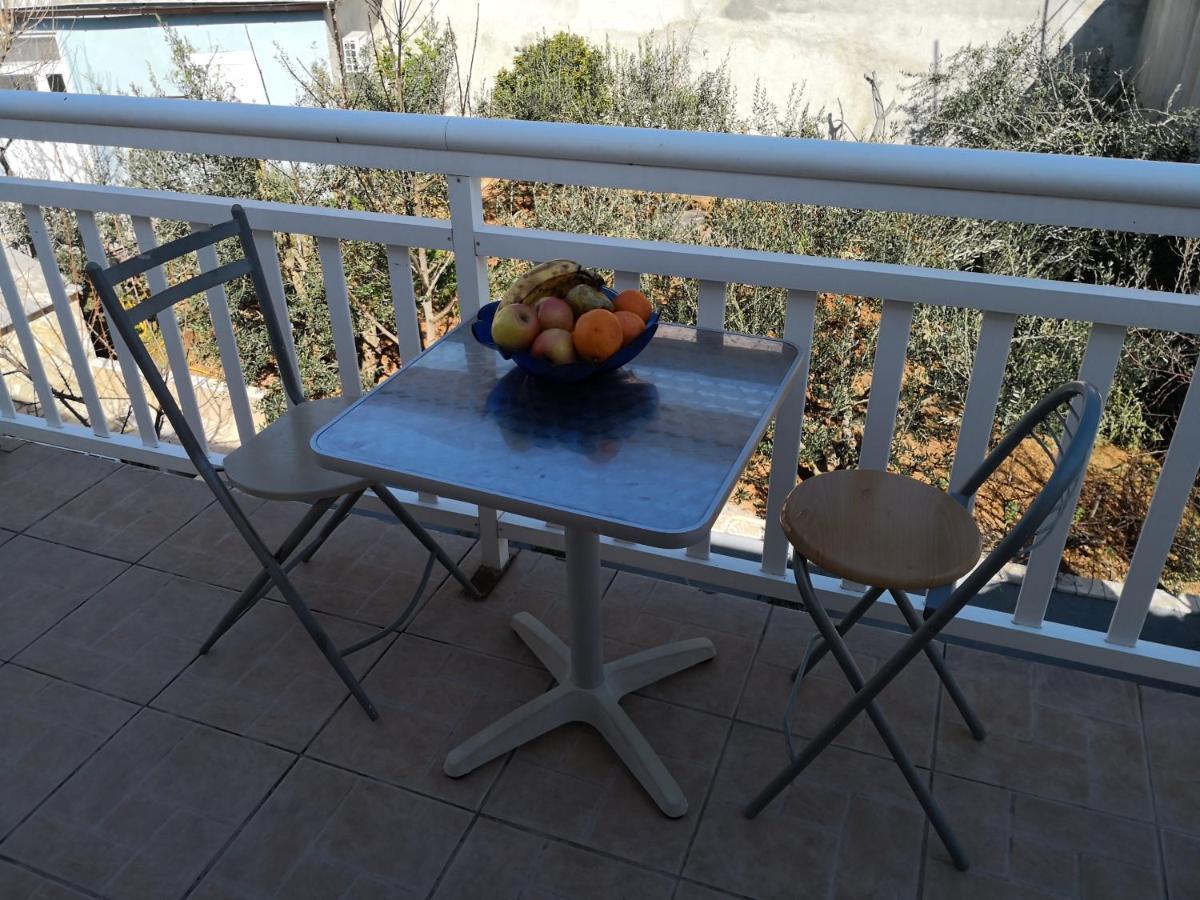 Mrkonjic Branko & Marija Apartmani Omiš Eksteriør billede